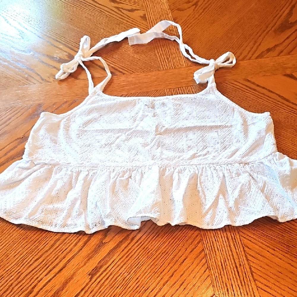 Topshop White Eyelet  Cropped Blouse.Size 8